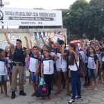 pm-de-mantena-com-alunos