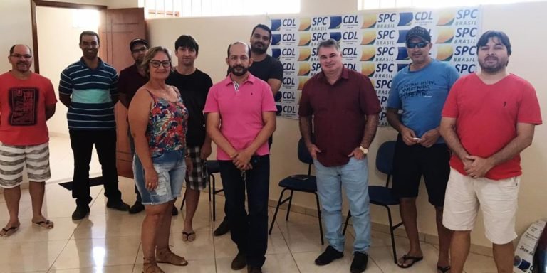 Comerciantes se reuniram com Paulo Márcio na CDL por reabertura do comércio em Água Doce do Norte